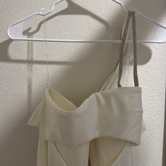 COPY - NWT House of Cb Loulou Ivory Satin Cutout Mini Dress - Picture 5 of 7